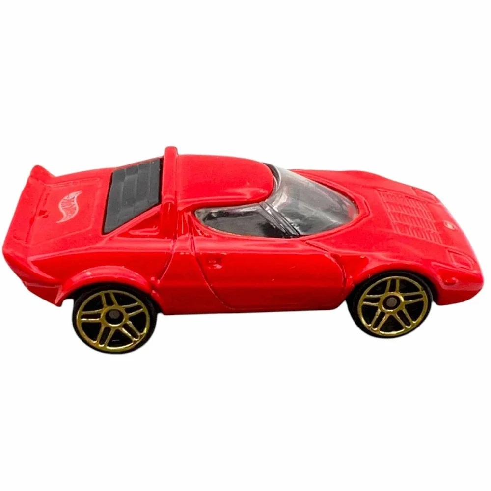 Hot Wheels‎ Lancia Stratos Red Gold Wheels Diecast Car 2001 Mattel 1:64 Scale